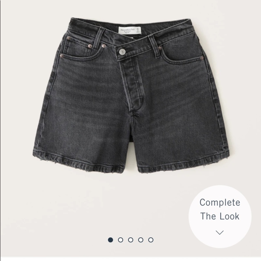 Abercrombie High Rise Curve Love Dad Shorts